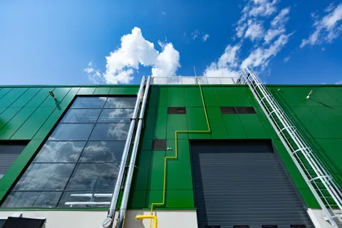 ПСО-13 завершила строительство российского представительства для одного из крупнейших европейских производителей сельскохозяйственной и коммунальной техники – компании AMAZONE.