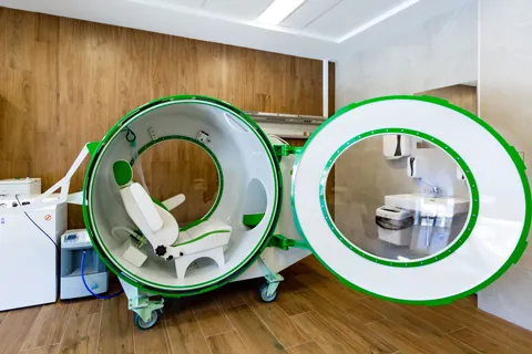 В Подмосковье открылся реабилитационный центр «Холмы»